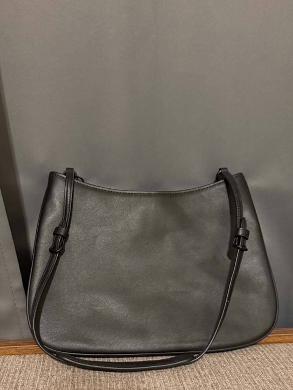 Coach Black Leather Curved Shoulder Bag - Picture 2 of 3